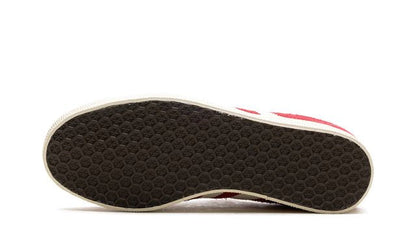 Adidas Gazelle Team Victory Rot Off-White Cremeweiß