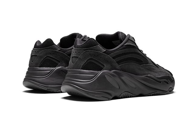Adidas Yeezy Boost 700 Vanta 
