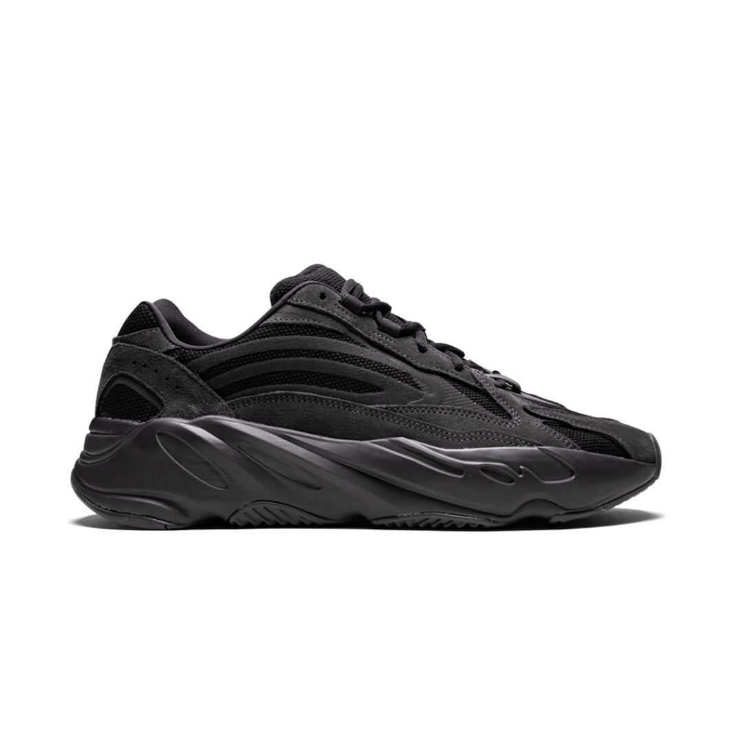 Adidas Yeezy Boost 700 Vanta 