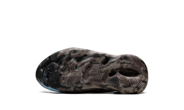 Adidas Yeezy Foam RNR MX Cinder 