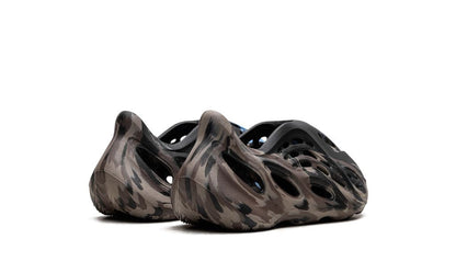 Adidas Yeezy Foam RNR MX Cinder 