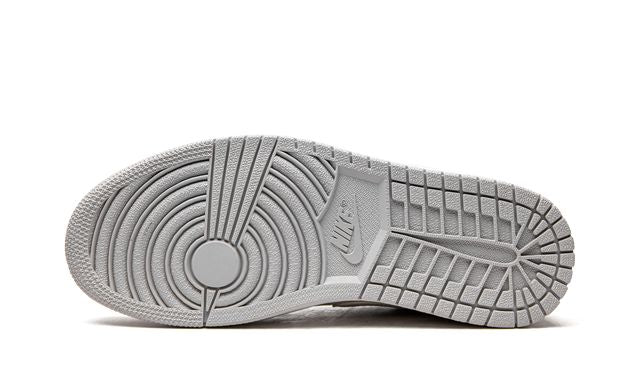 Air Jordan 1 Low Inside Out Crema Blanco Gris Claro 