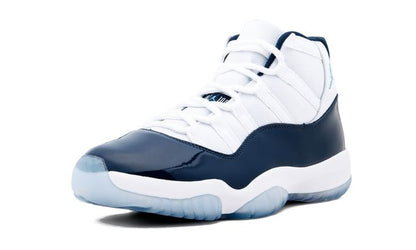 Air Jordan 11 Retro Navy: Ganar como en el 82