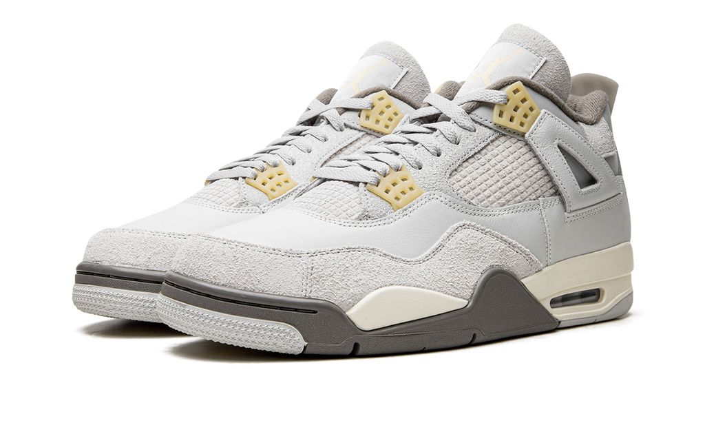 Air Jordan 4 Craft Photon Dust 