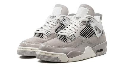 Air Jordan 4 Frozen Moments 