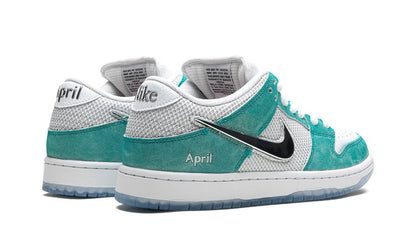 April Skateboards x Nike SB Dunk Low Turbo Green 