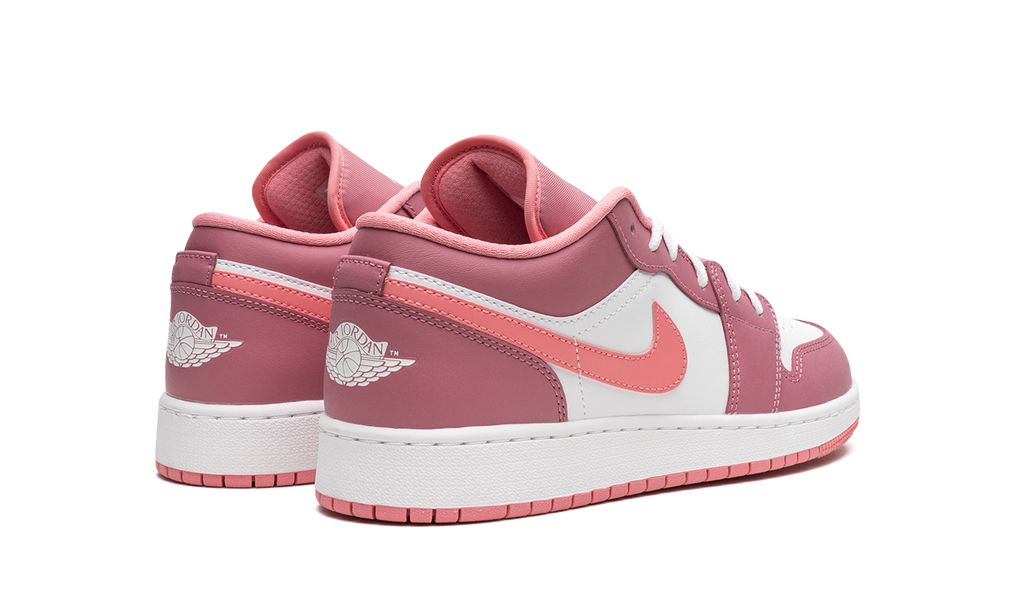 Jordan 1 Low Desert Berry 