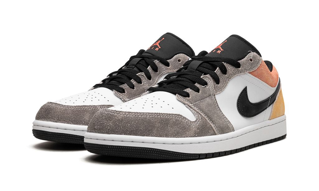Jordan 1 Low SE Flight Club 