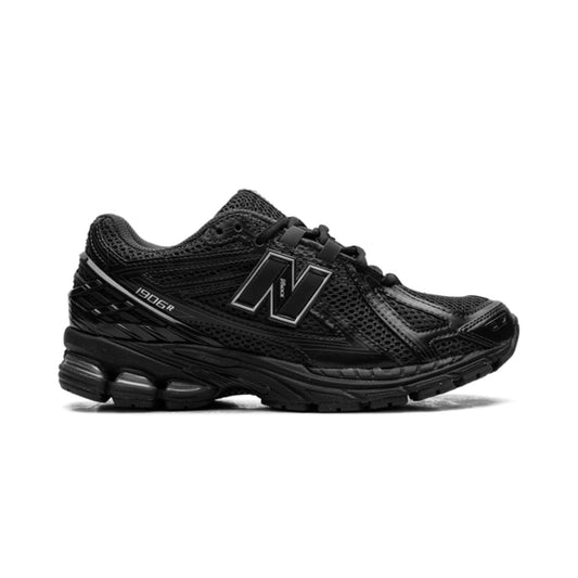 New Balance 1906R "Schwarz Metallic"
