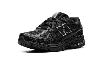 New Balance 1906R "Negro Metálico"