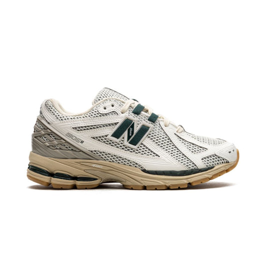 New Balance 1906R „Kith – Schwarz“