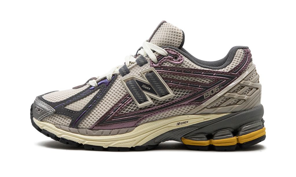 New Balance 1906R "LAKRITZE"