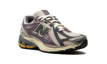New Balance 1906R "LAKRITZE"