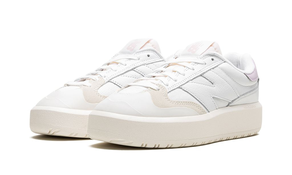 New Balance 302 "Blanco Mate Rosa"