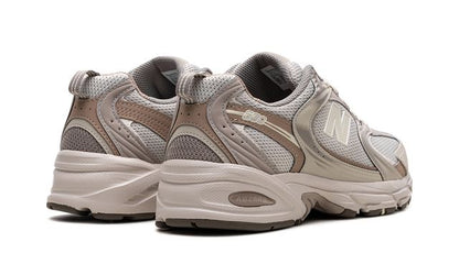 New Balance 530 Creme Beige