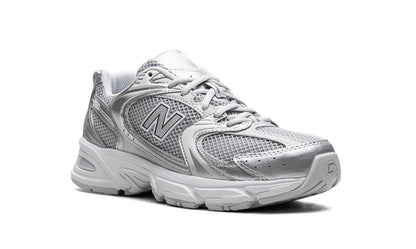 New Balance 530 Moonbeam Plata Metálico