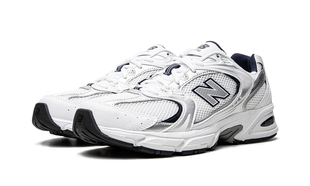 New Balance 530 Blanco Plata Azul Marino 