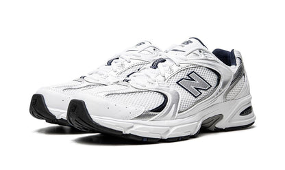 New Balance 530 Blanco Plata Azul Marino 