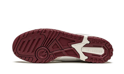 New Balance 550 Meersalz-Burgund
