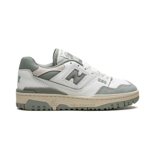 New Balance 550 Seeschaumgrün