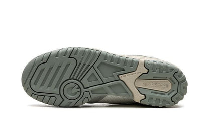 New Balance 550 Seeschaumgrün