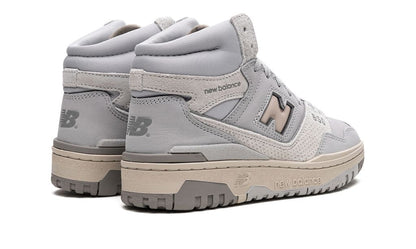 New Balance 650 Light Aluminio