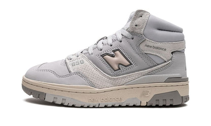 New Balance 650 Light Aluminio