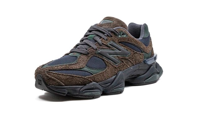 New Balance 9060 Rindfleisch und Brokkoli