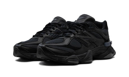 New Balance 9060 Schwarz und Blau