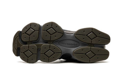 New Balance 9060 Blacktop/Dunkles Moos/Schwarz