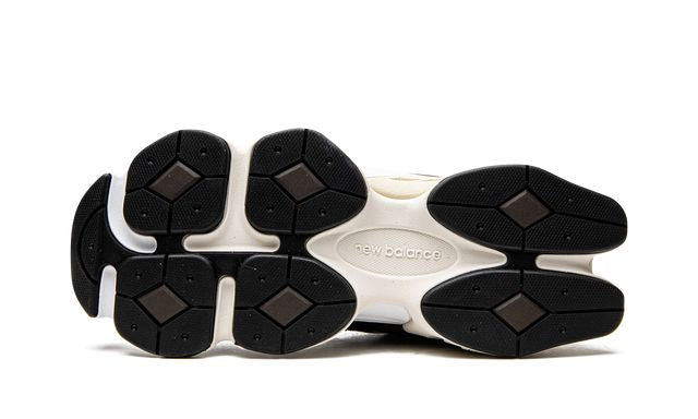 New Balance 9060 Braun