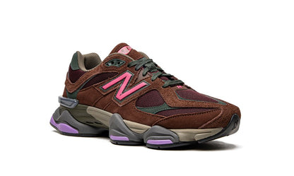 New Balance 9060 Burgunderrosa
