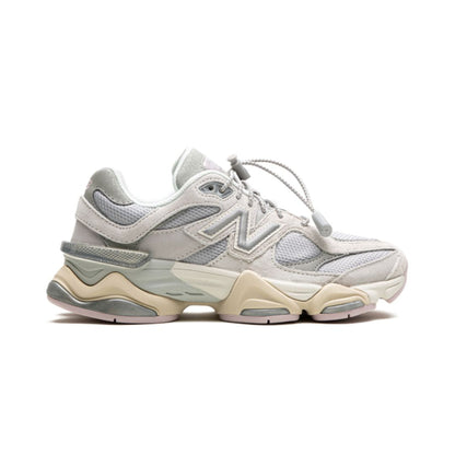 New Balance 9060 Grau Lila