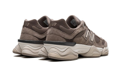 New Balance 9060 Pilzbraun