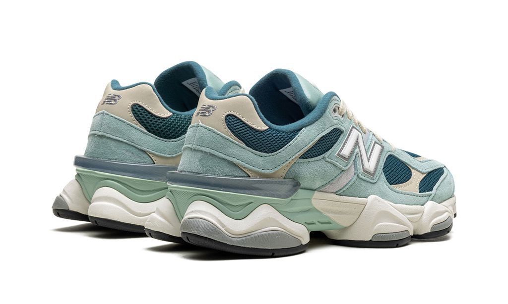 New Balance 9060 New Spruce