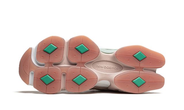 New Balance 9060 Penny Cookie Pink 