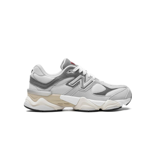 New Balance 9060 Regenwolkengrau