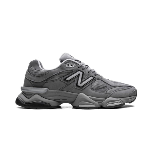 New Balance 9060 Team Away Gris