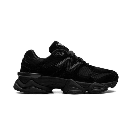 New Balance 9060 Triple Black 