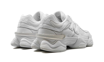 New Balance 9060 Triple Blanco