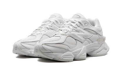 New Balance 9060 Triple Blanco