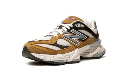 Ropa de trabajo New Balance 9060