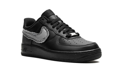 Nike Air Force 1 Low "KAWS x Sky High Farms - Negro"