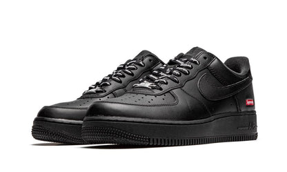 Nike Air Force 1 Low Supreme Negro