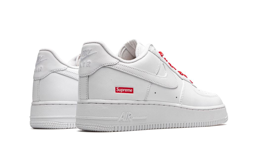 Nike Air Force 1 Low Supreme Blanco