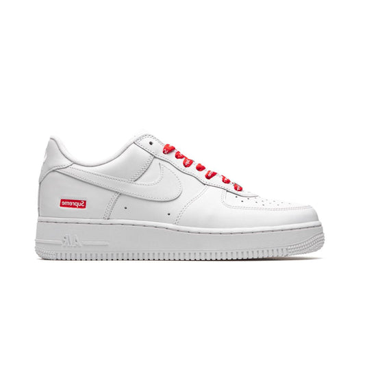 Nike Air Force 1 Low Supreme Blanco