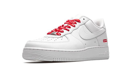 Nike Air Force 1 Low Supreme Blanco