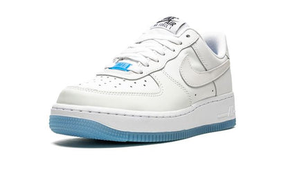 Nike Air Force 1 UV-reaktiv