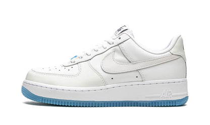 Nike Air Force 1 UV-reaktiv