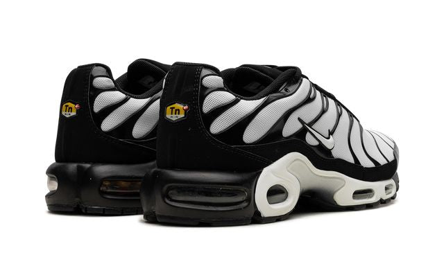 Nike Air Max Plus Oreo 